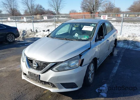 2018 Nissan Sentra Sv z USA, uszkodzony, nr VIN 3N1AB7AP3JY227647